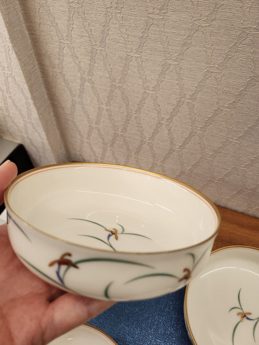 香籣社白底蘭花小鉢 - 4PCS (SOLD)