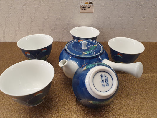 色鍋島藍色花圖案壺連杯(SOLD)