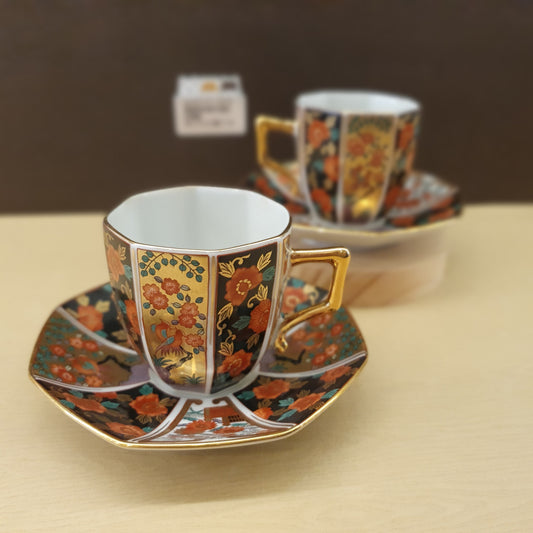 青藍窯金錦花鳥紋杯碟(已售)