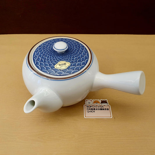 白底藍蓋波浪圖案茶壺(已售)