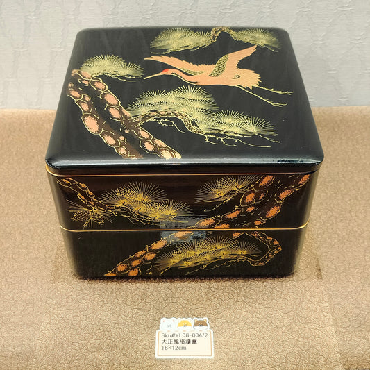 大正風格黑底金漆存盒18x18x12cm(SOLD)