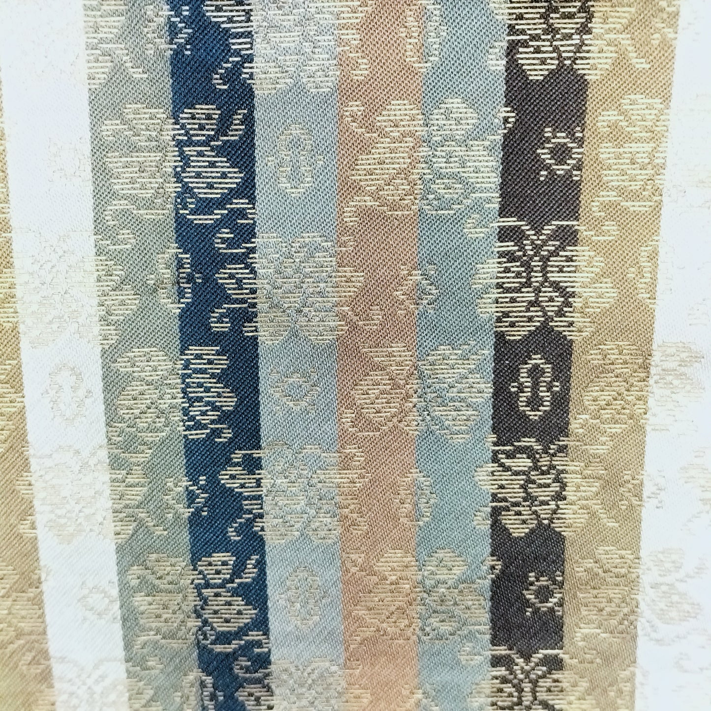 YL021-008